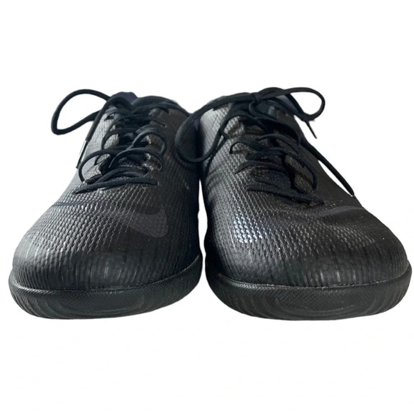 Nike Men’s Vapor 12 Academy IC  Men's US 9.5 Black AH7383-001 Non Marking - Picture 3 of 12